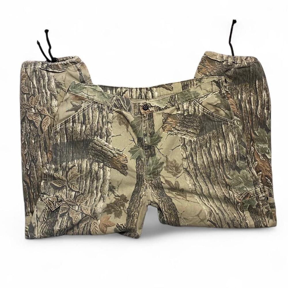 Vintage Camo Cargo Pants  90s Woodland camo cargos hunting pants